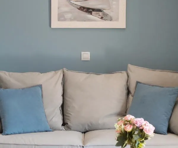 Chris アパート *